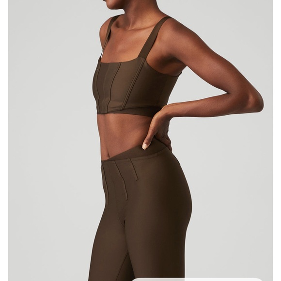 Alo airlift corset legging and bra set - Picture 2 of 8